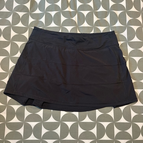 Lululemon Pace Rival Mid-Rise Skirt size 8 Tall - Picture 3 of 5